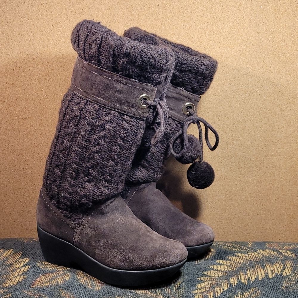 Aldo Women's Brown Suede Leather and Knit Wedge Boots with Poms Size 6.5/ 37 EU